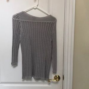 Silver grey, woven type-fish net sweater.